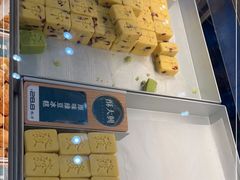 -酥大興·新国潮糕点配茶饮(龙岗万达黑金店)