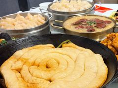 铁锅烀饼-新洪记·丽久饭店(铁西店)
