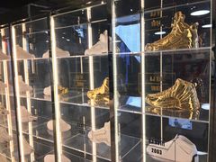 -Air Jordan(世贸天阶店)