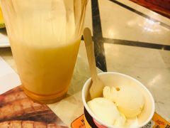 哈根达斯-芭菲盛宴·环球美食(解放碑英利国际店)