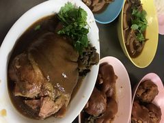 -Kha Mu Charoensang(Silom)