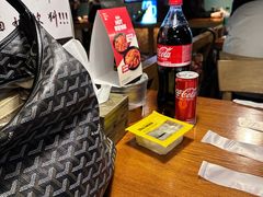 -BHC炸鸡(明洞总店)
