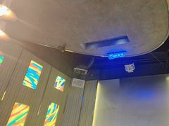 -K+全国连锁KTV(绿地缤纷天地店)