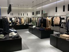-URBAN REVIVO(七宝领展广场店)