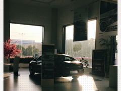 -领克中心(南京万帮店)