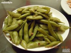 赠送的毛豆-小铜锣湾海鲜家常菜馆(河西店)