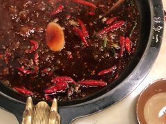 -黄潇洒老火锅(九眼桥宏济巷店)