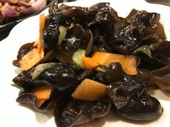凉拌黑木耳-胡哥烤肥牛(车公庙店)