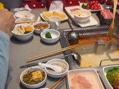 -海底捞火锅(杭州滨江九宜城店)