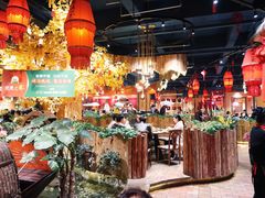 大堂-老滇山寨•云南特色菜•地方菜•民族风情歌舞表演(金碧店)