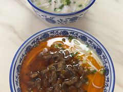 -何记鳝鱼面馆(开发区分店)