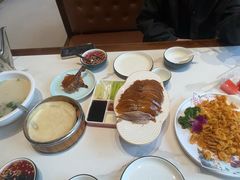 -梅利汴京烤鸭•开封豫菜地标店(东司门店)