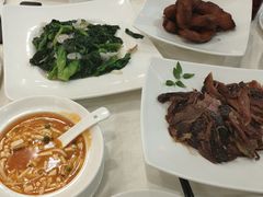 -金时代顺风大酒店(临港百联店)