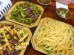 -苗湘食府(十年店)
