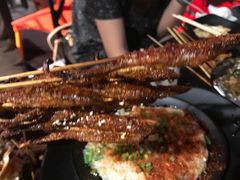 -八一路好吃街(雨田商务大厦店)