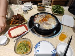 -九寨特色牦牛肉汤锅 羊肉汤锅