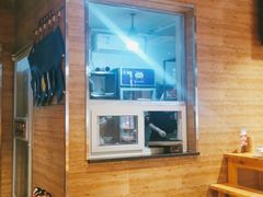 -管氏翅吧(护国寺店)