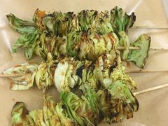 烤洋白菜-兄弟联果木炭烤翅·50年家传鸡翅秘方