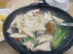 私房千叶豆腐煲-海岛渔村大酒店(云霄路店)