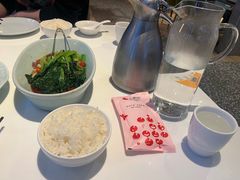 -红樱桃·欢乐餐厅(太原里店)