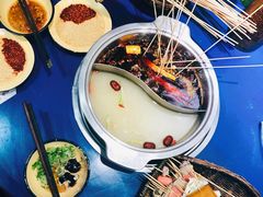 串串-马路边边·成都串串(翠柏路店)
