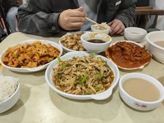 -满口香饭店