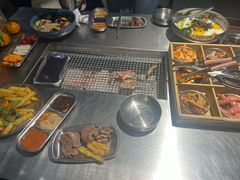 -马路牙子烧烤音乐酒馆(望京店)
