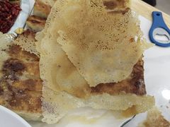 -大肚水饺锅贴·家常融合菜(新港店)