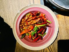 宫爆板筋-毛辣果·酸