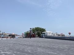 -北戴河碧螺塔海上酒吧公园