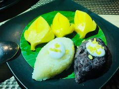 芒果糯米饭-Ruen Urai