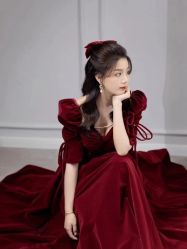 -衣贝姿婚纱礼服馆