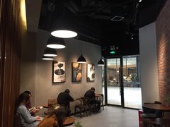 -THE ALLEY 鹿角巷(华润万象城店)