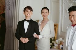 -Renee芮亦婚纱(原丽莎)