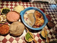 -王歘歘·chuǎ火锅(五道营店)