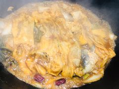 -屯老二农家铁锅炖·行业领军者(梅江店)