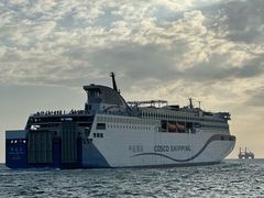 -三亚游船旅游中心(三亚鹿回头游艇游船公共码头店)