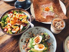 牛油果煮蛋吐司-RAC BAR(安福路店)