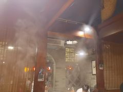 -万里闯关东铁锅炖菜馆(高新旗舰店)