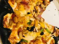 -必胜客(WOW贺州灵峰店)