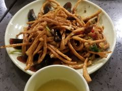 -一棠龙虾•王牌虾球(楚河汉街店)