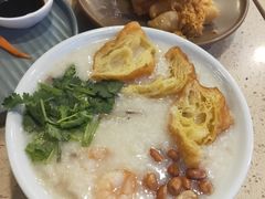 荔湾艇仔粥-点都德(华强南店)