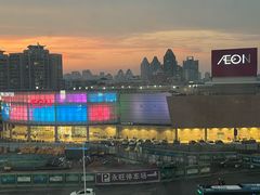 -永旺黄岛购物中心