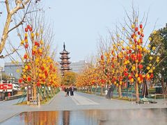 -龙华寺
