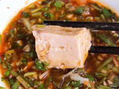 -金海椒罐罐鲢鱼(东方桂苑店)