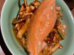 梭子蟹炒年糕-弄堂里·寻味杭州(湖滨银泰in77C区店)