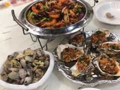-凤凰路何眼镜香辣蟹(花果园店)