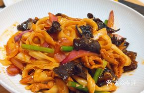 Shanxi-style Fried Pork with Noodles