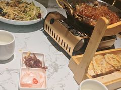 -关东小磨东北菜(漕河泾印象城店)