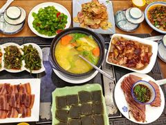 -三锅莊·牦牛肉火锅·香格里拉特色藏餐宴请餐厅(菱角塘路店)